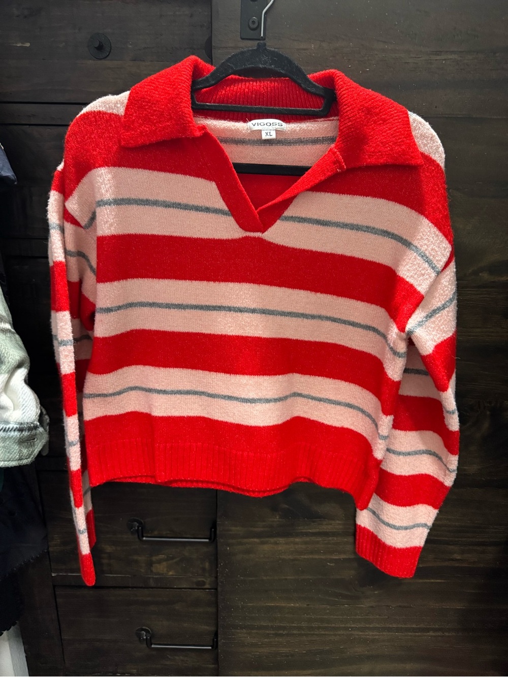 Vigoss Red and Light Pink Striped Collared V-Neck Sweater